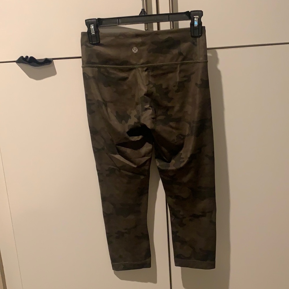 Lulu lemon workout pants